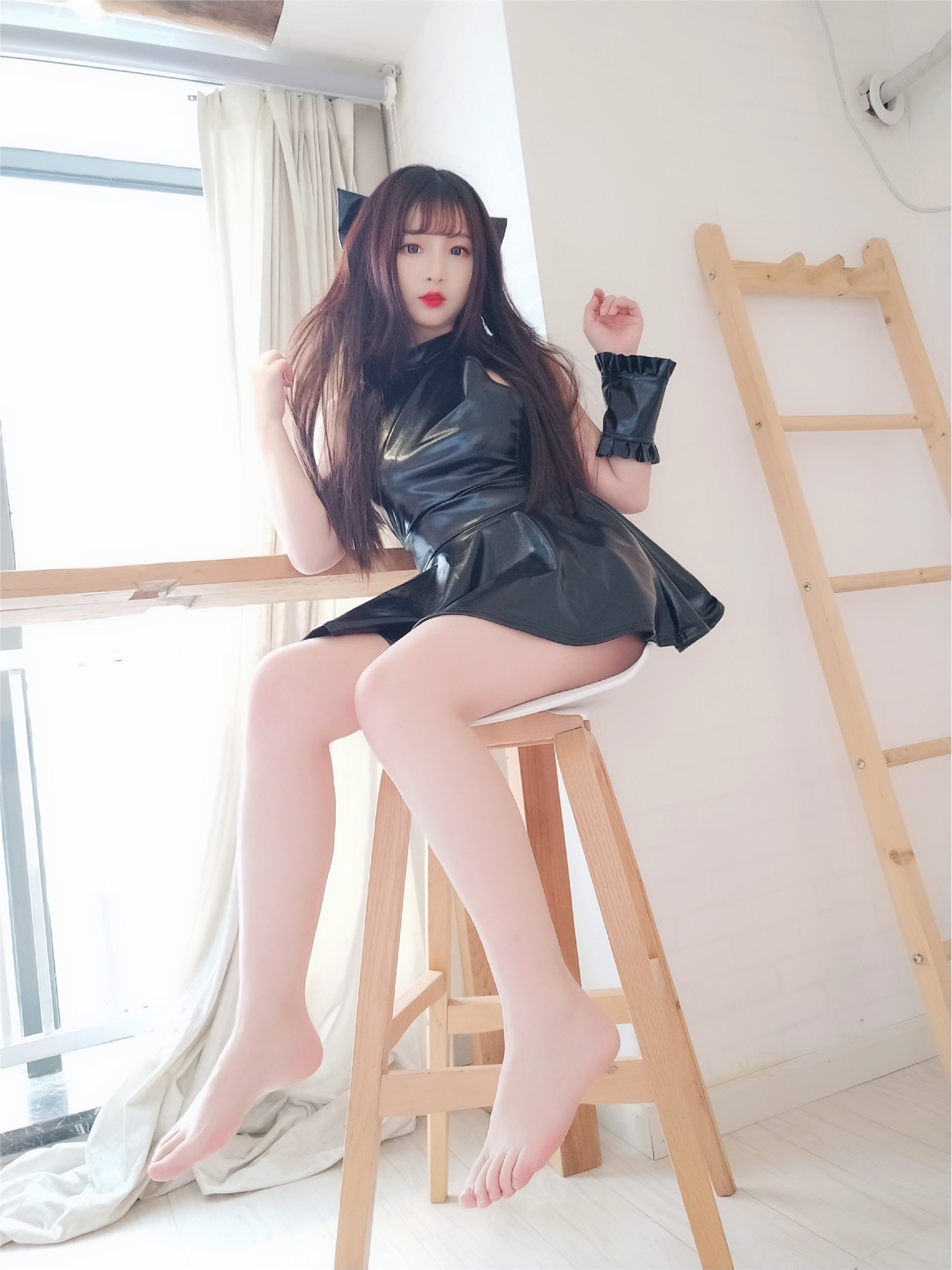 Guchuan no.042 black dress barefoot(10)